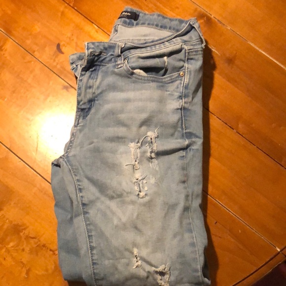 Light Blue Distressed Women Jeans - Picture 1 of 3